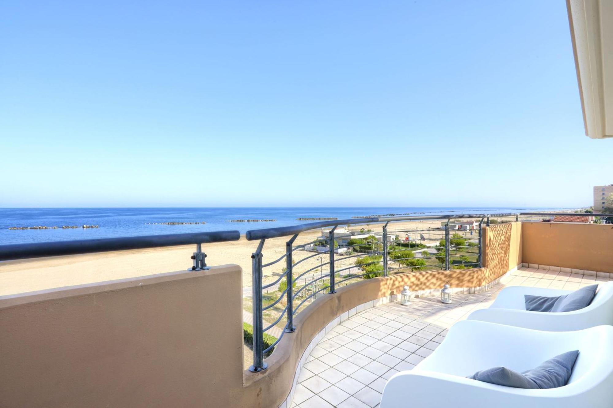 Mazzarosa Residence Roseto Degli Abruzzi Dış mekan fotoğraf